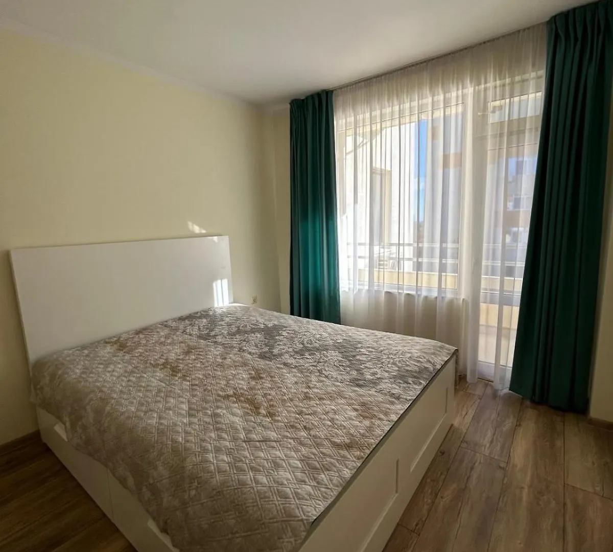 Burgas Apartment